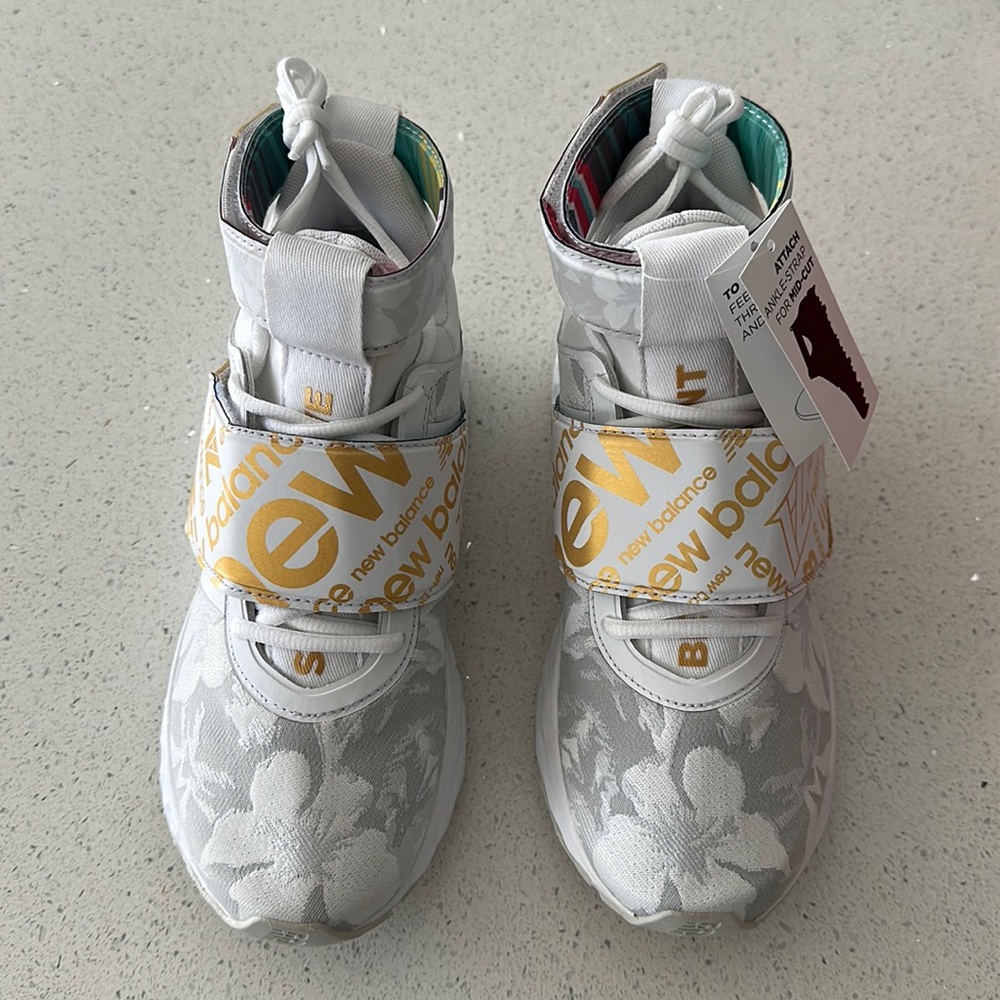 New Balance Lindor Sneakers